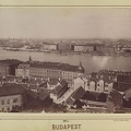 kilátás a budai Várból a Széchenyi (Rudolf) rakpart felé. Balra a Parlament, jobbra a Bazilika építkezése látszik. A felvétel 1892 körül készült. A kép forrását kérjük így adja meg: Fortepan / Budapest Főváros Levéltára. Levéltári jelzet: HU.BFL.XV.1