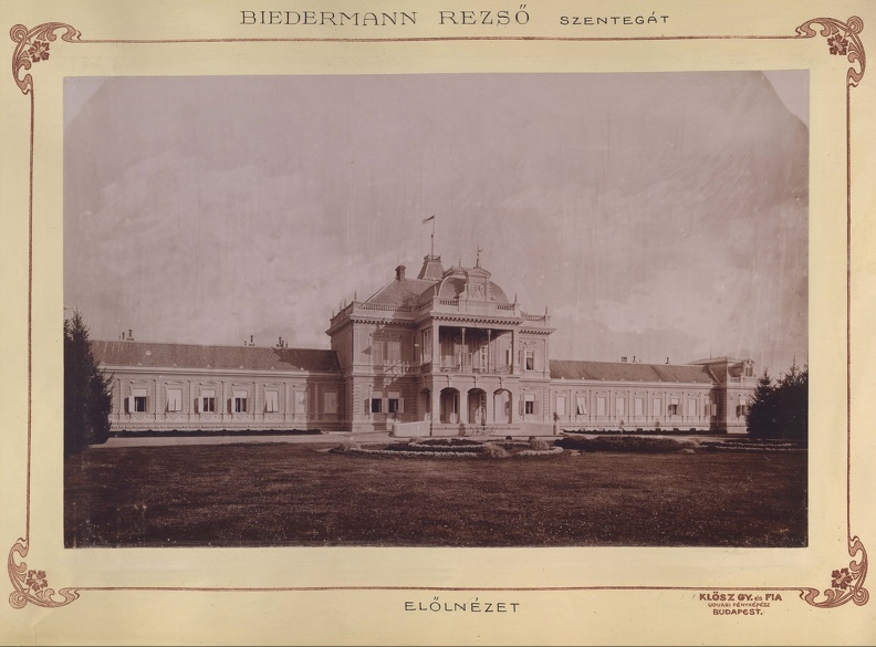 a Biedermann-kastély előlnézete. A felvétel 1895-1899 között készült. A kép forrását kérjük így adja meg: Fortepan / Budapest Főváros Levéltára. Levéltári jelzet: HU.BFL.XV.19.d.1.12.127