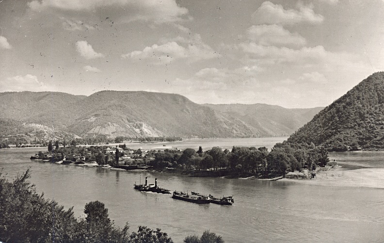Duna, Vaskapu-szoros.