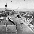Fő utca és a Szent Miklós-székesegyház a görög katolikus templom tornyából. (A kép 1886 előtt készült)