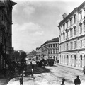 Népszínház utca a körút felé nézve, távolban a Népszínház épülete. A felvétel 1895 körül készült.