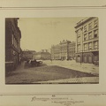 Vörösmarty (Gizella) tér a Harmincad utca felől nézve. A kép 1875 és 1877 között készült. A kép forrását kérjük így adja meg: Fortepan / Budapest Főváros Levéltára. Levéltári jelzet: HU.BFL.XV.19.d.1.05.088