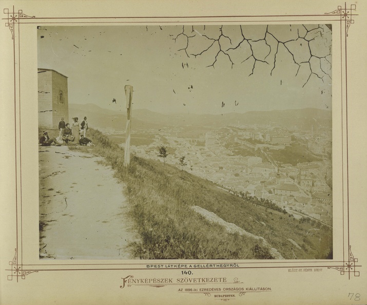 kilátás a Citadellától a Tabán és a budai Vár felé. A felvétel 1876 körül készült. A kép forrását kérjük így adja meg: Fortepan / Budapest Főváros Levéltára. Levéltári jelzet: HU.BFL.XV.19.d.1.05.153