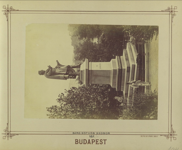 "Eötvös József szobra. A felvétel 1880-1890 között készült." A kép forrását kérjük így adja meg: Fortepan / Budapest Főváros Levéltára. Levéltári jelzet: HU.BFL.XV.19.d.1.05.205