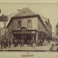 "Az egykori Kígyótér. A felvétel 1890 után készült." A kép forrását kérjük így adja meg: Fortepan / Budapest Főváros Levéltára. Levéltári jelzet: HU.BFL.XV.19.d.1.07.021