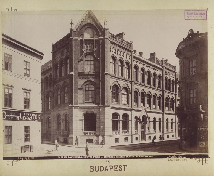 "Iparrajziskola épülete a Lónyay utcában. A felvétel 1890 után készült." A kép forrását kérjük így adja meg: Fortepan / Budapest Főváros Levéltára. Levéltári jelzet: HU.BFL.XV.19.d.1.07.094