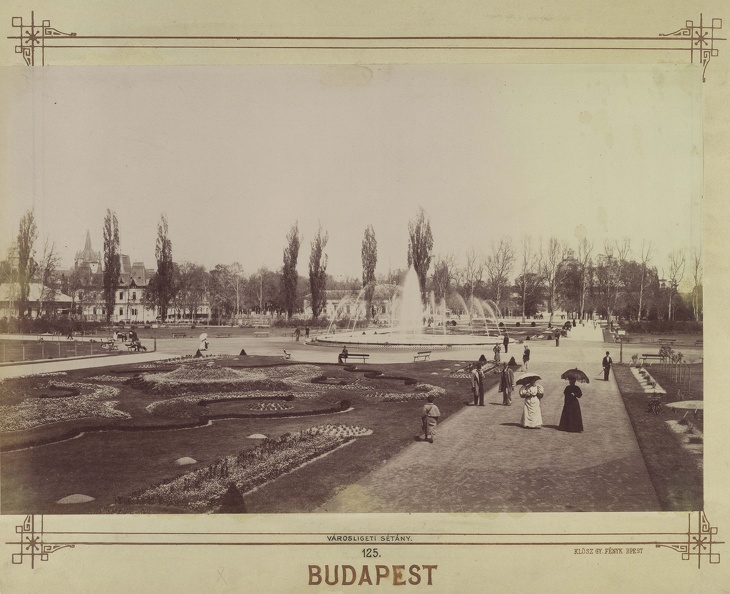 "Városligeti körönd. A felvétel 1890 után készült." A kép forrását kérjük így adja meg: Fortepan / Budapest Főváros Levéltára. Levéltári jelzet: HU.BFL.XV.19.d.1.07.126