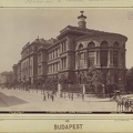 "Klinikák az Üllői úton. A felvétel 1890 után készült." A kép forrását kérjük így adja meg: Fortepan / Budapest Főváros Levéltára. Levéltári jelzet: HU.BFL.XV.19.d.1.07.157