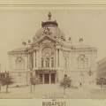 Szent István (Lipót) körút, Vígszínház. A felvétel 1896 körül készült. A kép forrását kérjük így adja meg: Fortepan / Budapest Főváros Levéltára. Levéltári jelzet: HU.BFL.XV.19.d.1.08.108