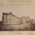 (ekkor Sövényháza) Pallavicini-kastély. A felvétel 1895-1899 között készült. A kép forrását kérjük így adja meg: Fortepan / Budapest Főváros Levéltára. Levéltári jelzet: HU.BFL.XV.19.d.1.12.167