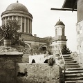 a Bazilika kupolája a várkápolna bejáratától nézve.