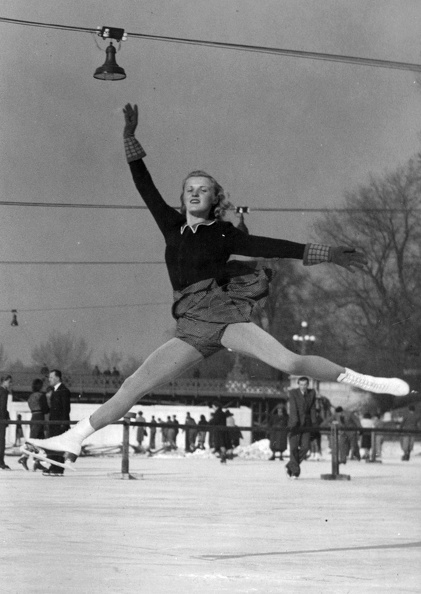 Műkorcsolyázó világbajnokság 1939. február, Megan Taylor világbajnok.
