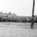 Győzelem tér (ekkor: 1905-ös felkelés tere), piac.
