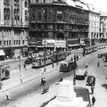 Ferenciek tere (Apponyi tér) a Kossuth Lajos utca felé nézve.
