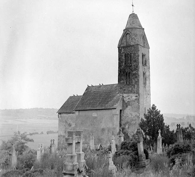 Árpád-kori templom.