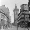 Vodickova ulice, hátul az Újvárosi városháza tornya.