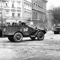 Oktogon (November 7. tér). A szovjet csapatok ideiglenes kivonulása 1956. október 31-én.