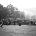 Szabadság tér, 1956. október 25-e délután, "véres-zászlós" tüntetés.