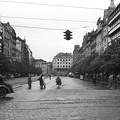 Vencel tér (Václavské námestí).