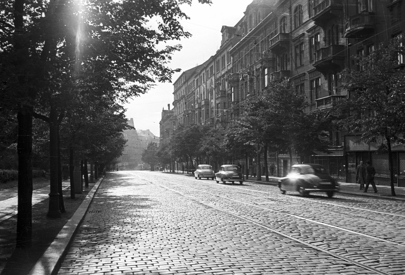 Vinohradská ulice U Kanalky ulice és Trebízského ulice közötti szakasza.