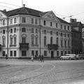 ulica Krakowskie Przedmiescie, szemben a Wesslów-palota.