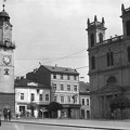Szlovák Nemzeti Felkelés (IV. Béla király) tér, szemben a Xavéri Szent Ferenc-székesegyház.