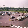 Linate, a repülőtér parkolója.