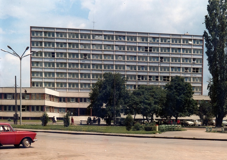 Kálvin tér, HÁÉV székház (ma Új Városháza).