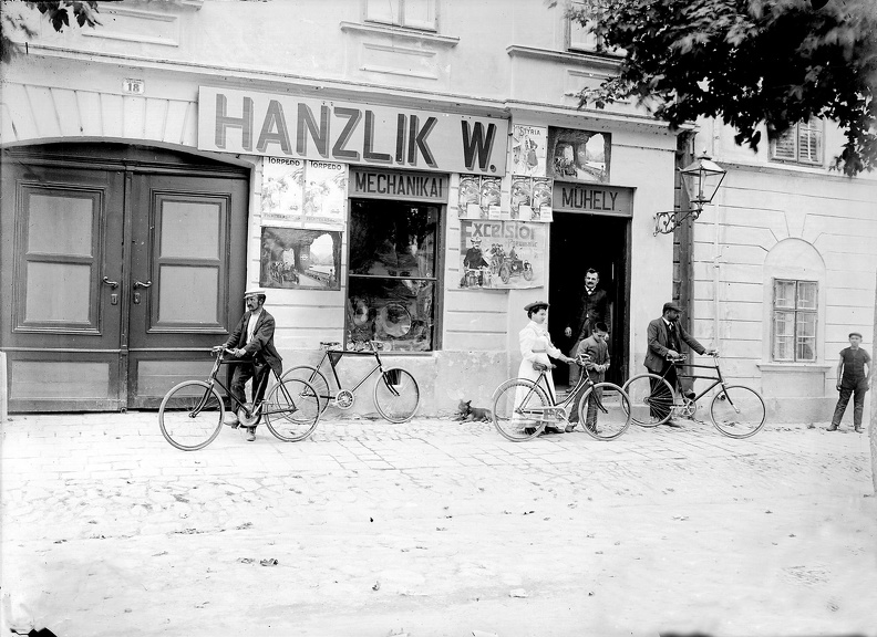 movar-hanzlikw-mechanikai-muhely-fo-utca-1913.jpg